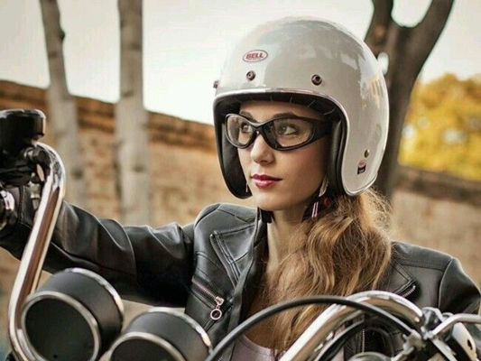 ヘルメットあれこれ Harleydavidsonパーツディストリビューター ネオファクトリー カスタムショップ ネオガレージブログ
