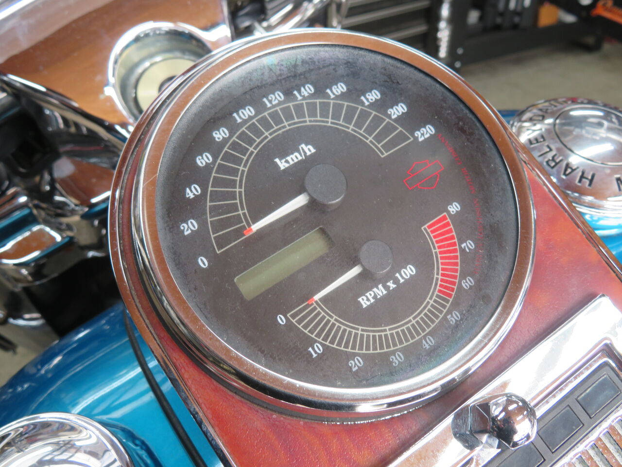 1994年式FLHR 純正メーターの表示がずれる？調整！！ : HarleyDavidson