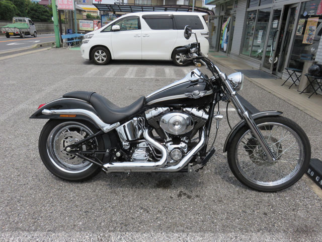 2003年式FXSTD ソフテイルデュースのフォークシール交換