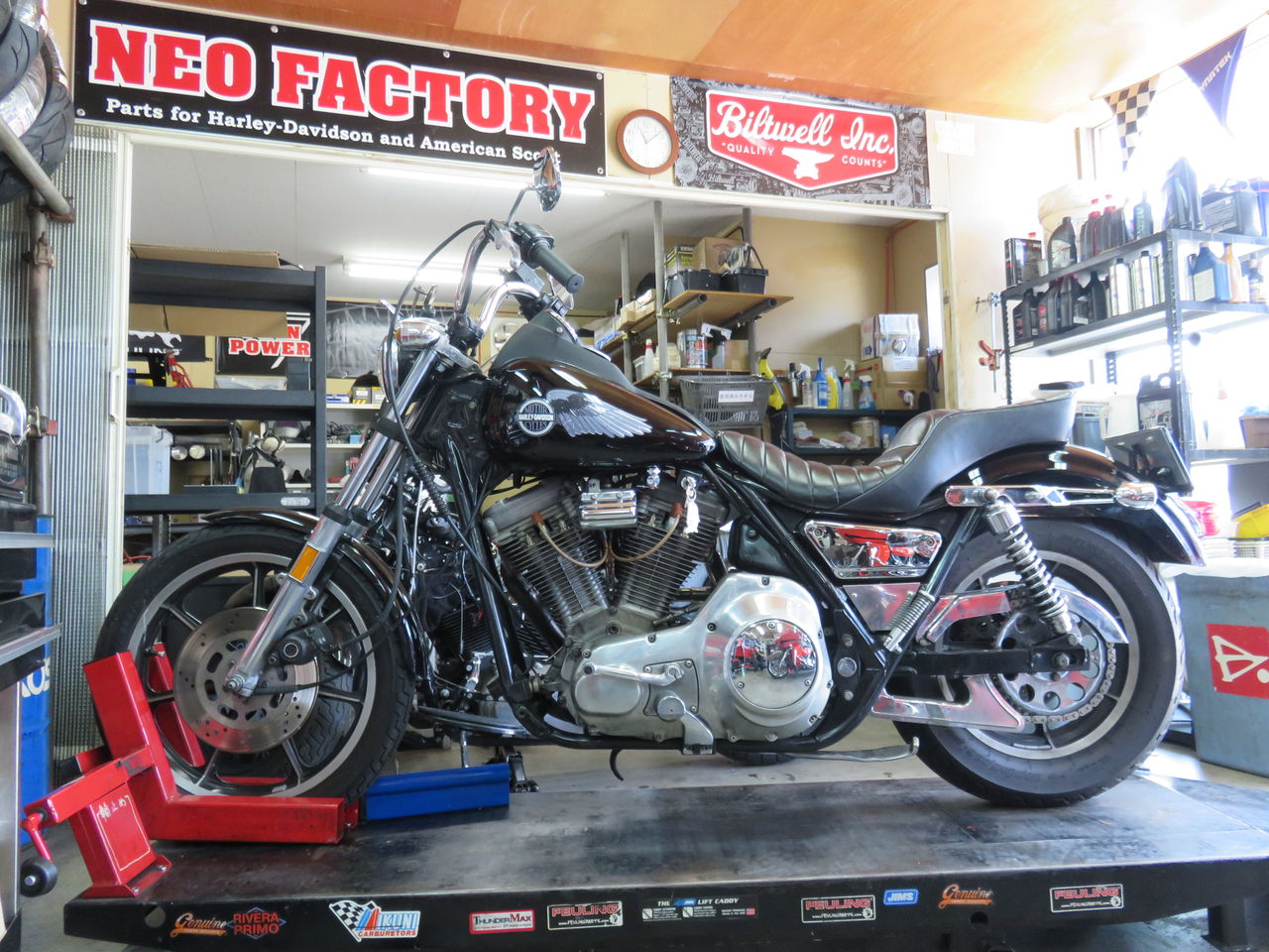 1987年式FXRにダイナS取付け : HarleyDavidsonパーツディストリビュー 
