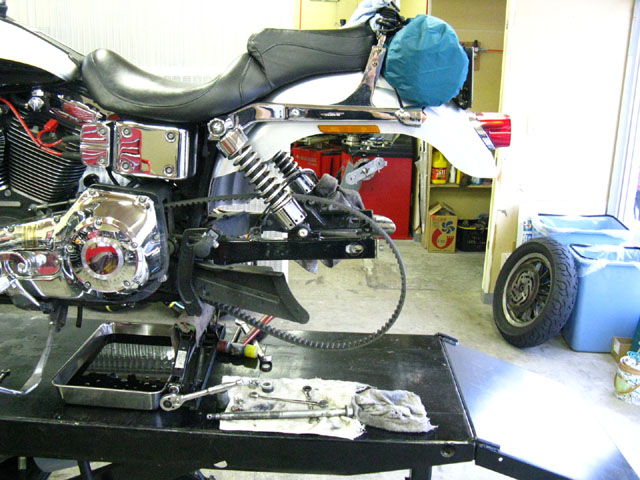 2003年式FXDL ステンレス製リアブレーキローター交換 ￥17,900(参考