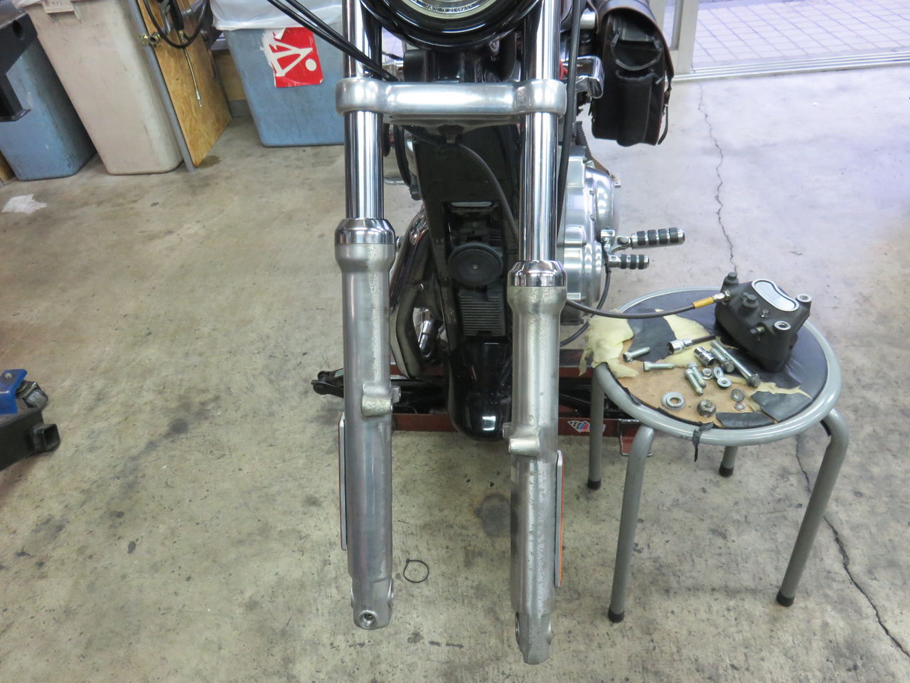 2000年式XLH883 Fフォークのロワリング！！ : HarleyDavidson