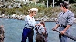 映画 帰らざる河 黄昏小路