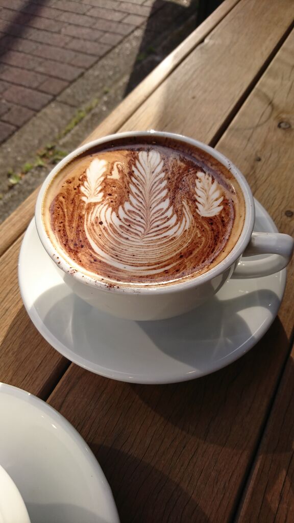 都内のワンちゃんokカフェ21ー Streamer Coffee Company ストリーマーコーヒーカンパニー 茅場町 Nepu Nepu 店長ベンの独り言