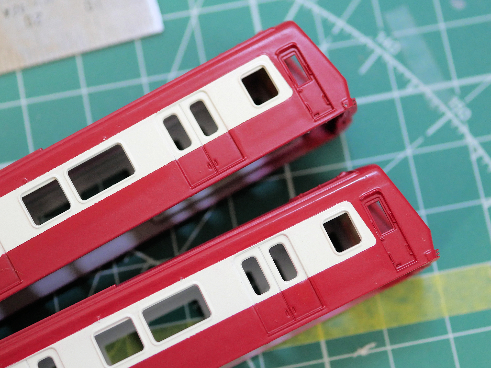 京急2000形(3扉車改造車)を作る【3】 : 押上車両工場の製作日報