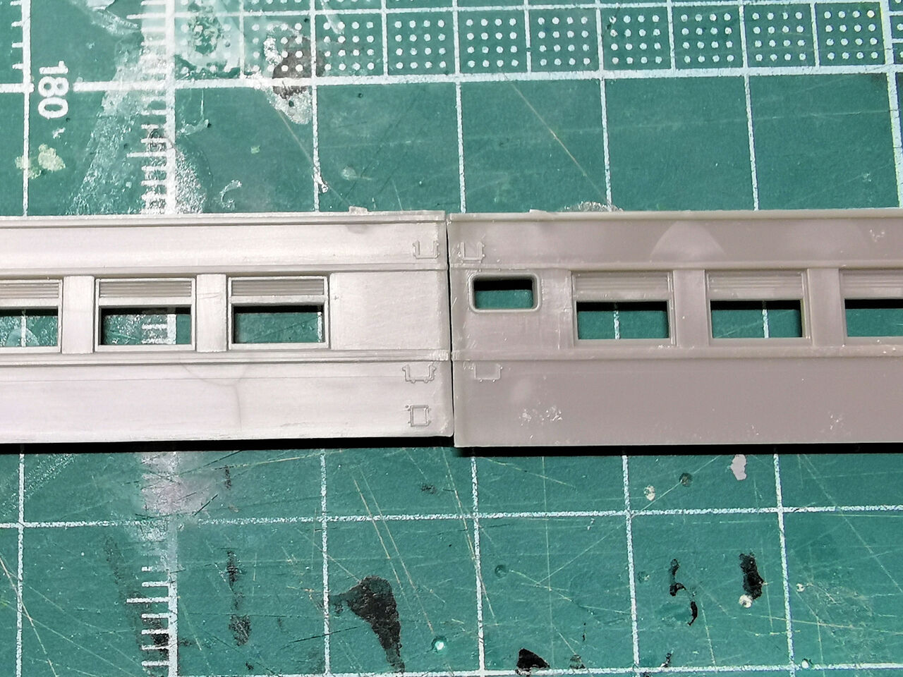 スロ81系 お座敷列車「シナ座」を作る【2】 : 押上車両工場の製作日報