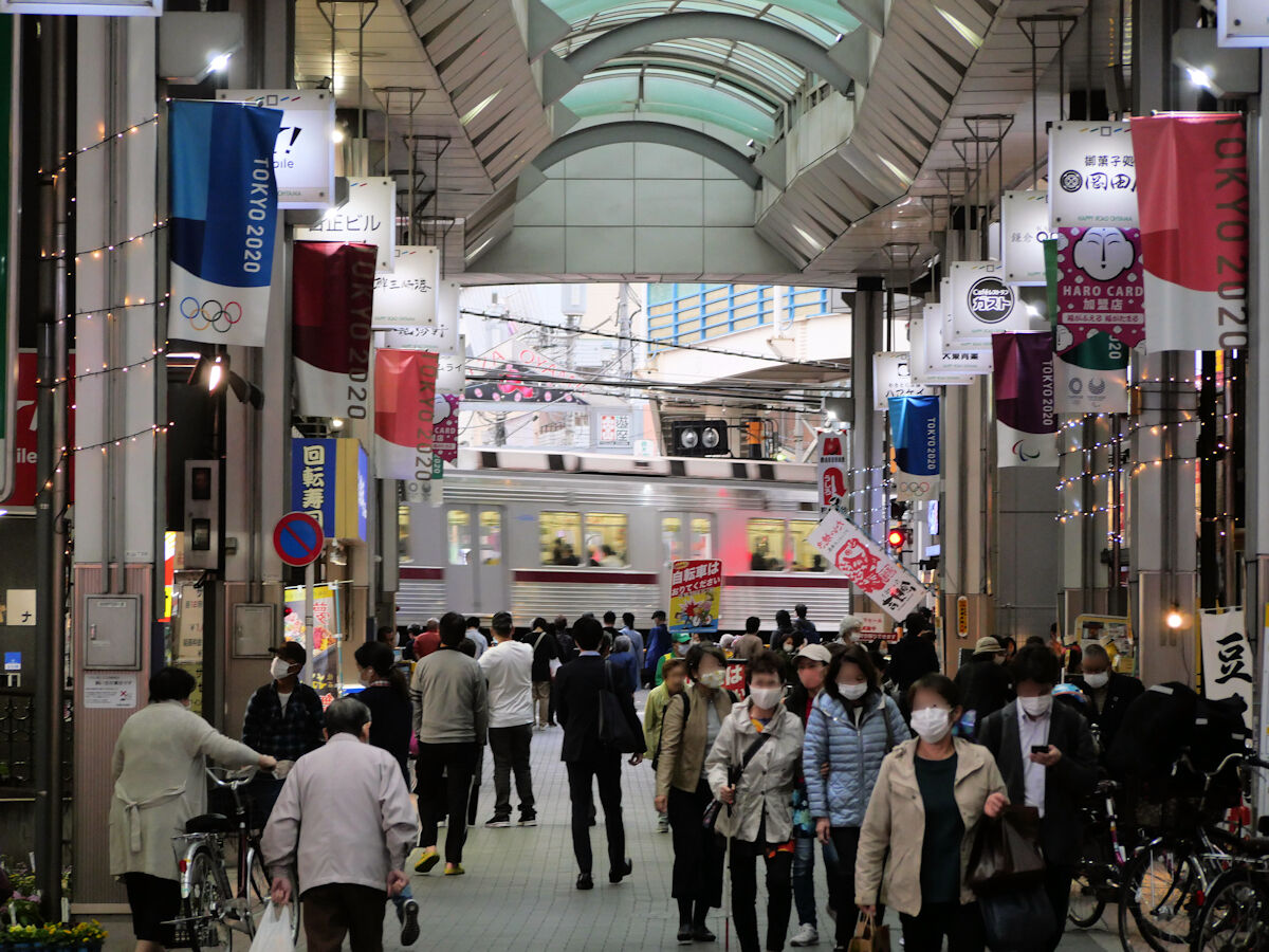 商店の解体工事が開始 板橋区大山の再開発 2 模型鉄スタッフの製作日報