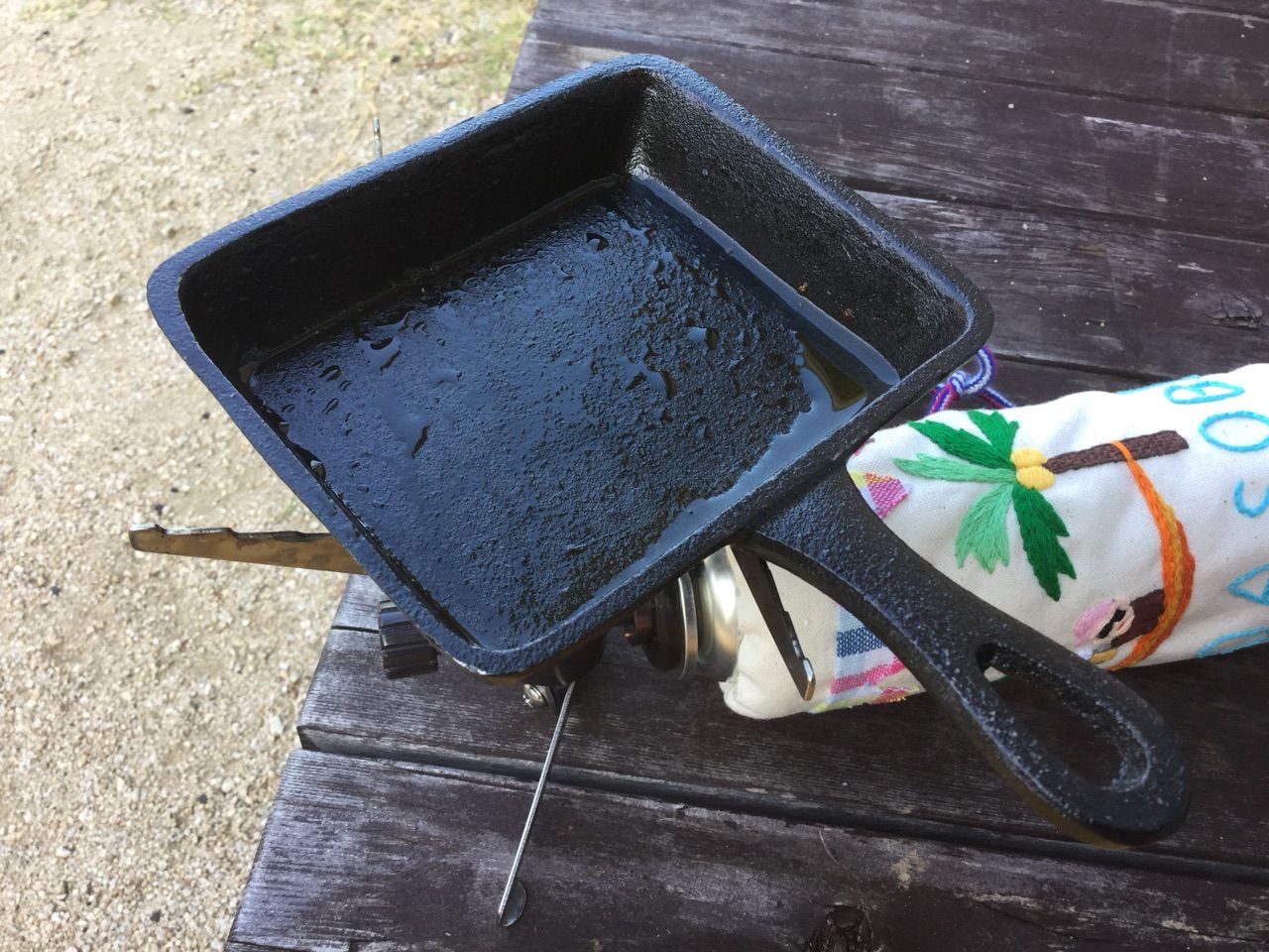 100均スキレットがすごく使える奴に感じるキャンプ飯 I Am A Camper 100均スキレットがすごく使える奴に感じるキャンプ飯 I Am A Camper
