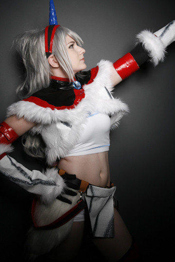 kirin_armor_cosplay_by_Tama_llama