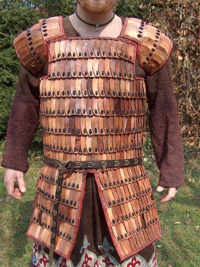 Lamellar_leather_armour