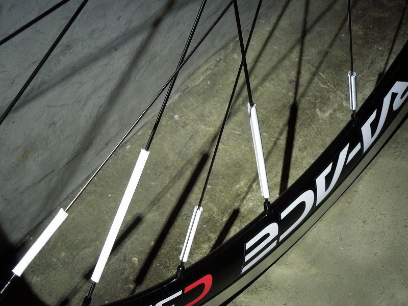 自転車 スポーク 反射 板 付け方