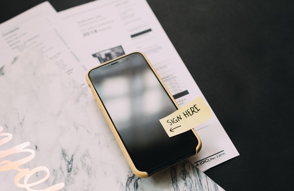 kelly-sikkema-LNlzd-Y7orw-unsplash