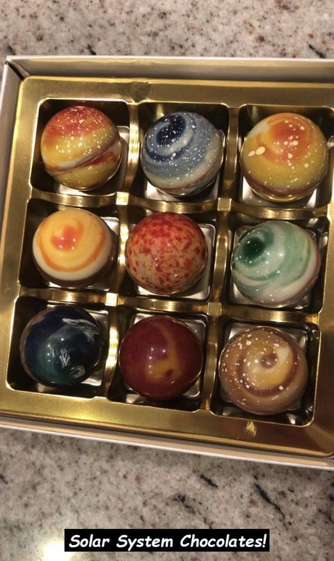 太陽系のチョコレート