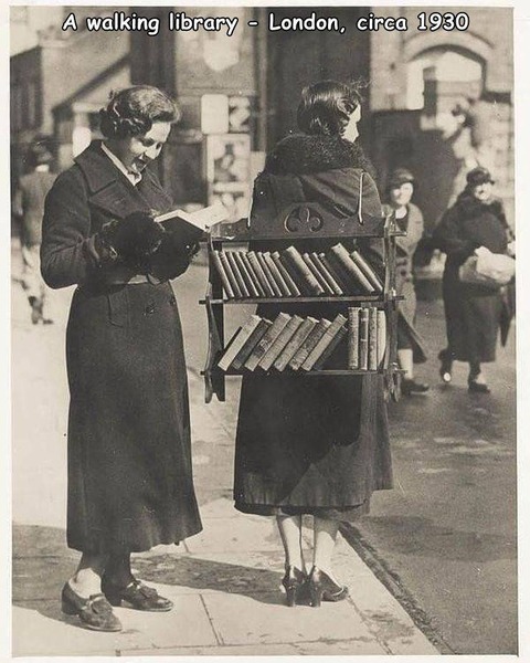 １９３０年代のイギリス・ロンドンの移動図書館