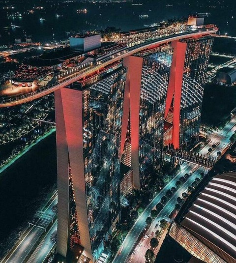 シンガポール「マリーナベイ・サンズ」を上から撮影！！