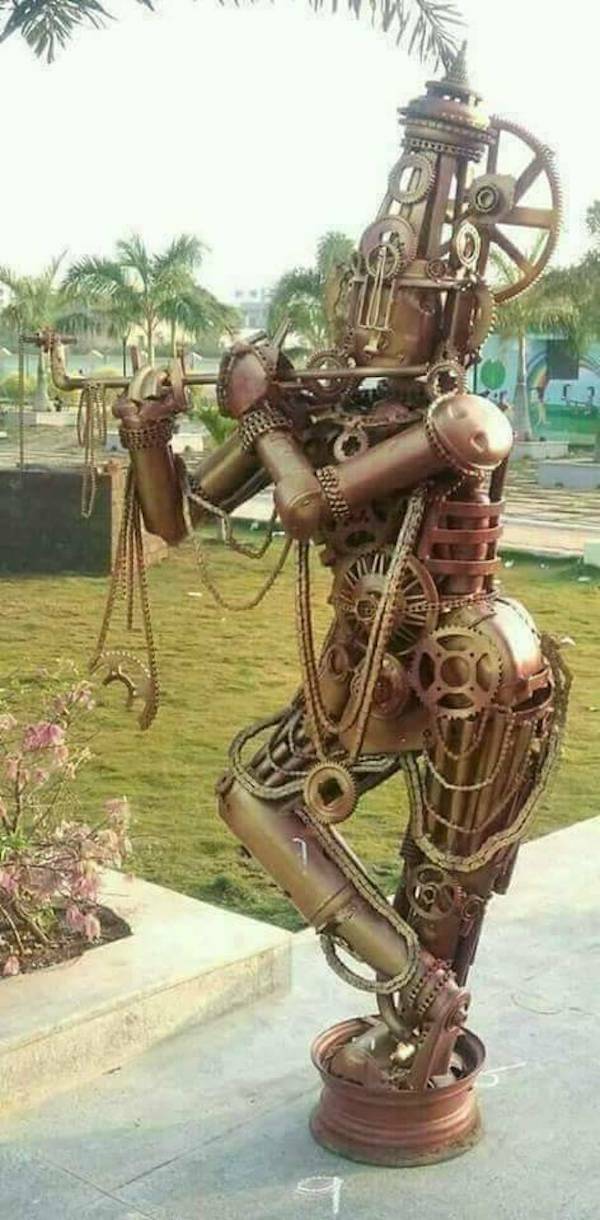 【画像】サイバーパンク的な緊那羅（キンナラ）像