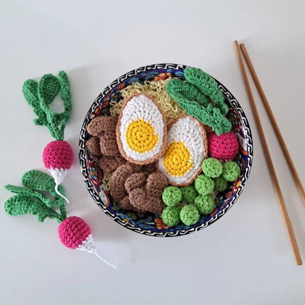 【画像】毛糸で作った美味しそうなラーメン