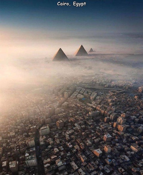 エジプト、カイロの街の様子を空撮