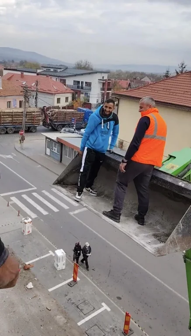 【画像】街中に巨人が現れたかのように見える画像ｗ！！