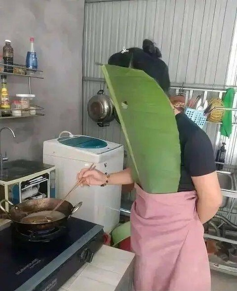 油の跳ね防止に使える南国の葉っぱｗ