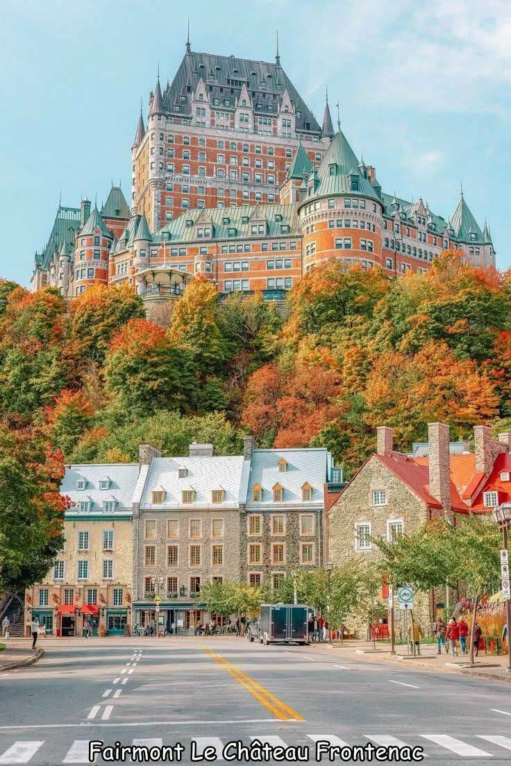 【画像】カナダのシャトー・フロンテナックの立地が凄いｗ！！