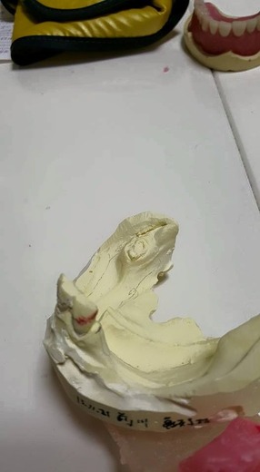 12342854_913399838736669_1070865801032578150_n[1]