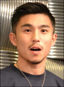 中尾明慶 友達との腕相撲で骨折 妻 仲里依紗激怒 トレンドニュースアワー 中尾明慶 友達との腕相撲で骨折 妻 仲里依紗激怒 トレンドニュースアワー