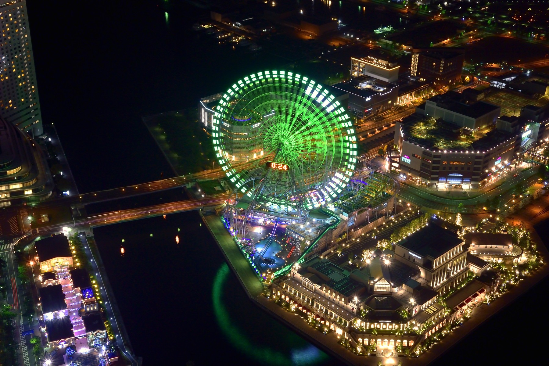 Nikon1 V3で夜景撮影 その2 横浜ランドマークタワーとその周辺 Networdの写真置き場と雑記が少々 Nikon1 V3で夜景撮影 その2 横浜ランドマークタワーとその周辺 Networdの写真置き場と雑記が少々