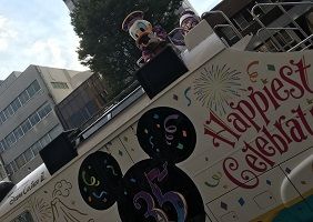 甲府でディズニーパレード