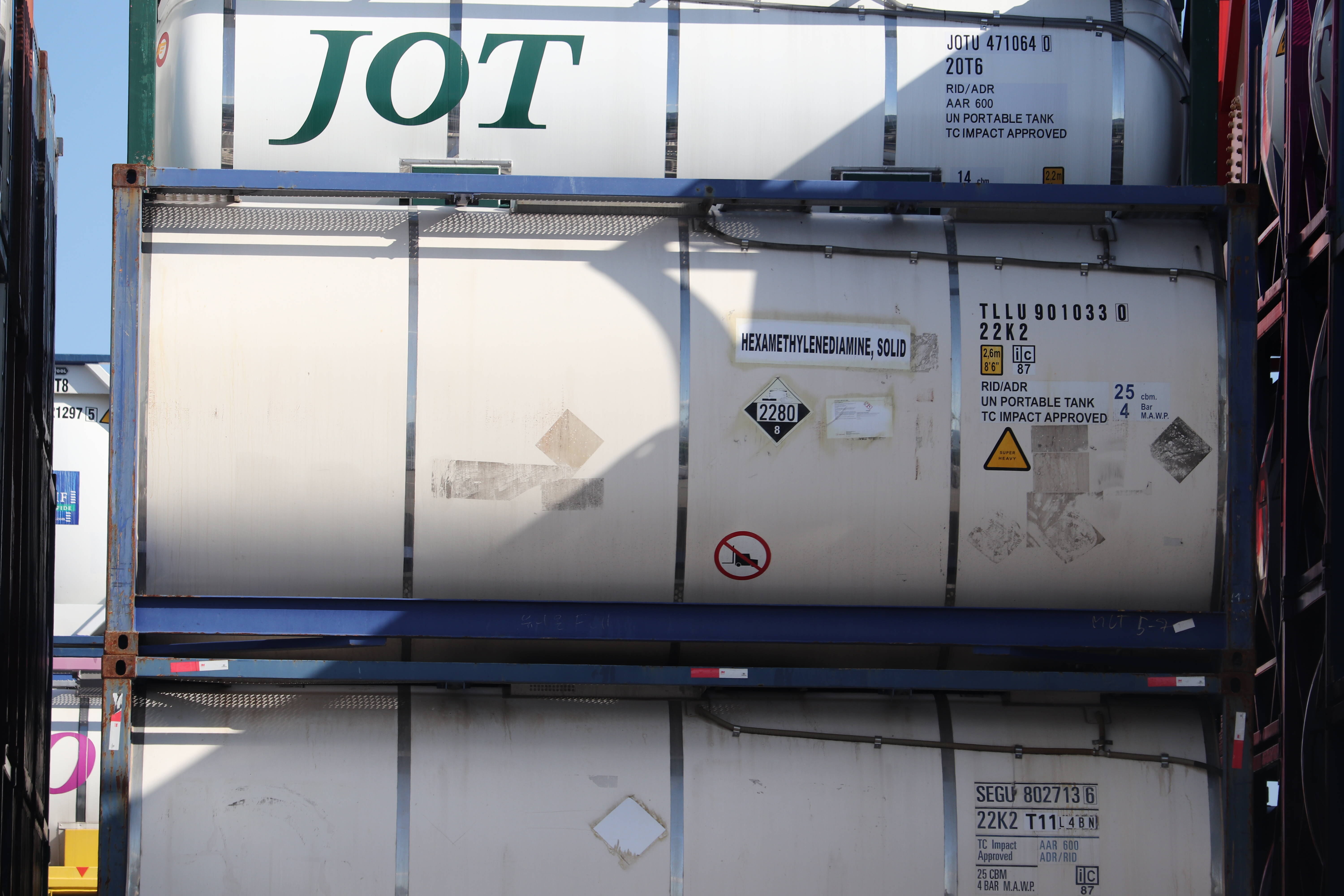 TLLU 901033 0 : new_ilya's Container Archives