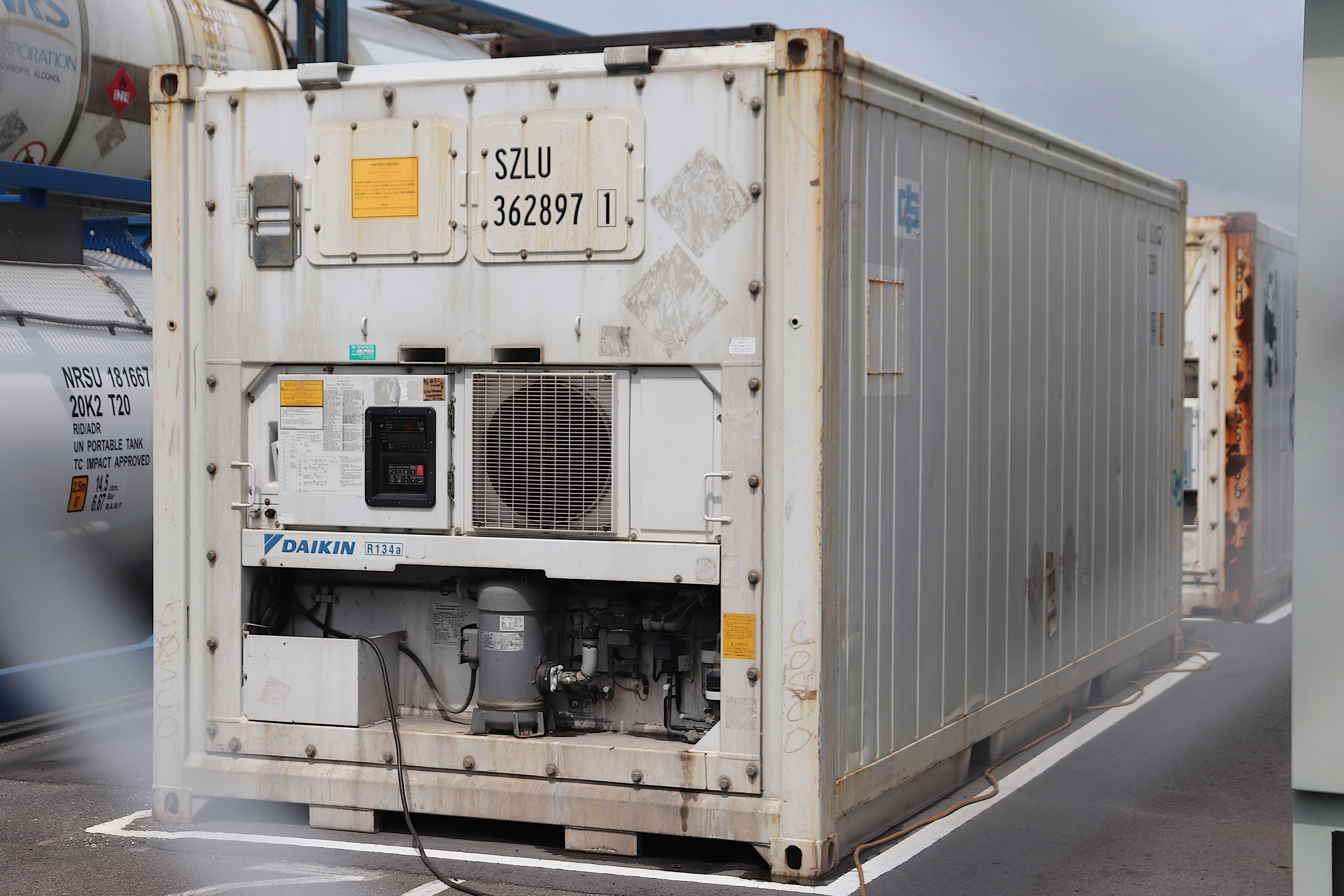 SZLU 362897 1 : new_ilya's Container Archives