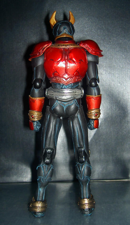 SIC仮面ライダークウガ　ディケイドVer Amazon.co.jp: TAMASHII NATIONS S.I.C. VOL.56 仮面ライダー