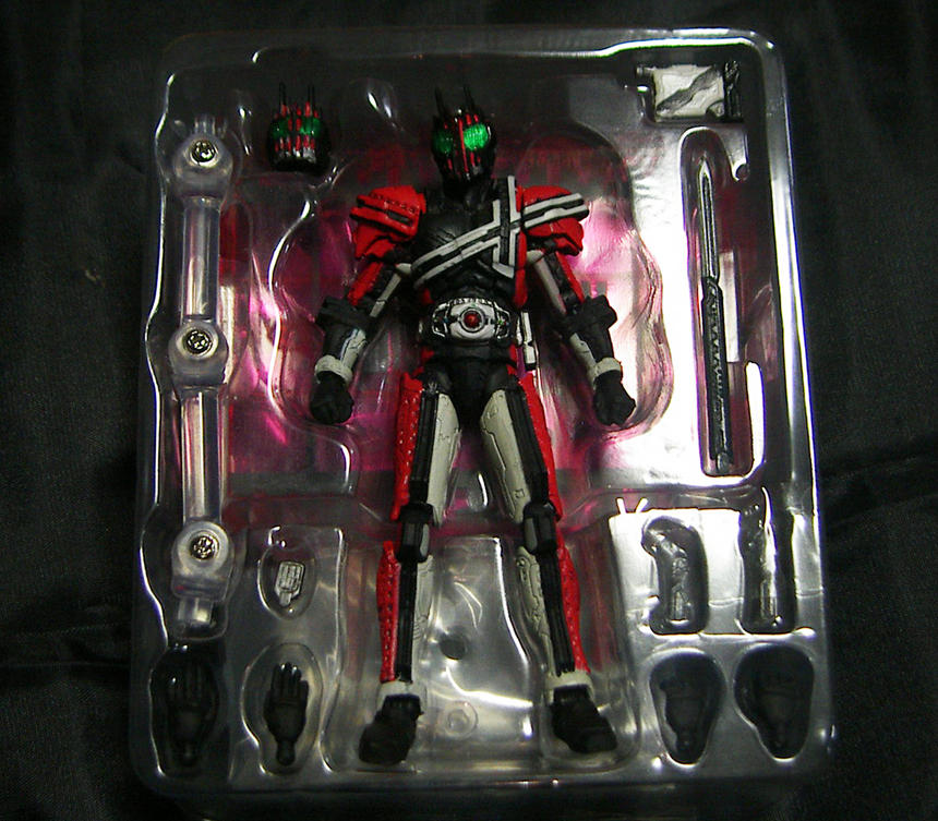 S.I.C.極魂 仮面ライダーディケイド : ライダー戦闘数値比較改