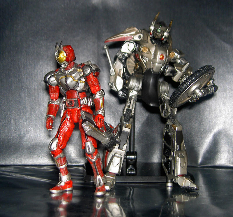 S.I.C 極魂　仮面ライダー555セット& オートバジン S.I.C. 極魂 仮面ライダーファイズ オートバジン | 魂ウェブ