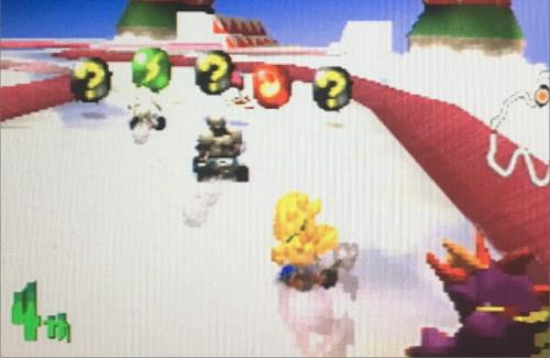 X民さん『売れてるゲームをパクれば簡単に売れるのなら、チョコボレーシングは今頃1000万本くらい売れてる』