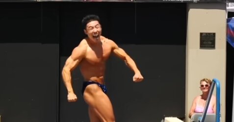 なかやまきんに君がボディビル大会で2位に！ めっちゃ楽しそう