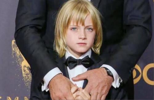 ナオミ・ワッツの息子カイ君、成長後も可愛すぎるｗｗｗｗｗｗｗ