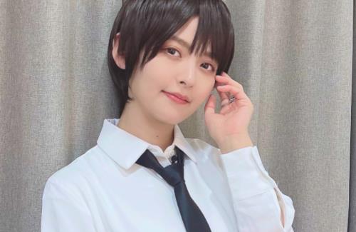 【画像】上坂すみれさんの男装かっけえ…