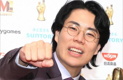 【吉本興業】令和ロマン・高比良くるまさん、契約終了…コンビとしての活動は継続