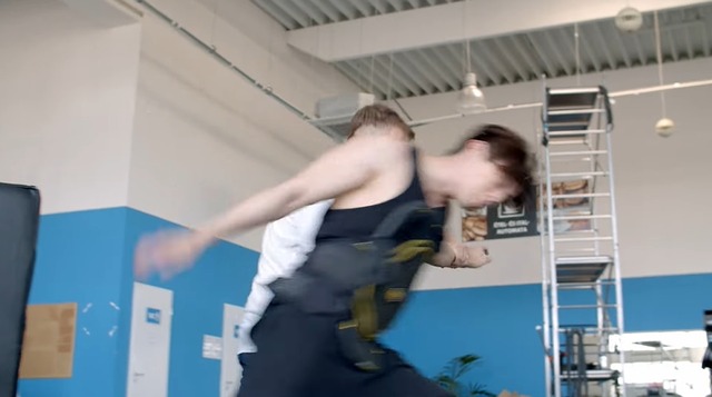 2022y07m25d_063123291