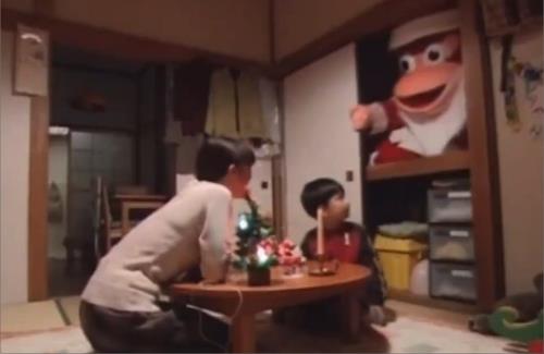 X民さん『昔やってたクッソ尖ってた頃のゲームCMの気風、また復活してほしい』