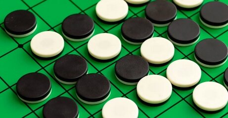 テーブルゲーム『オセロ』お互いが最善手だと引き分ける事が判明、最高のゲームだった