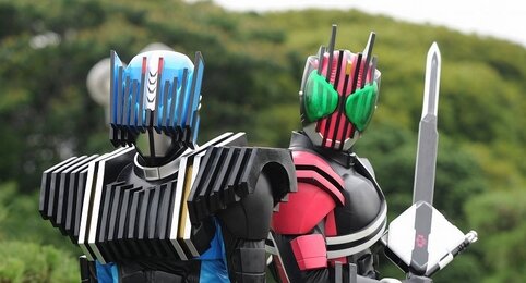 仮面ライダーディエンドの俳優・戸谷公人さん、ディケイドの井上正大さんに金を無心してしまう･･･