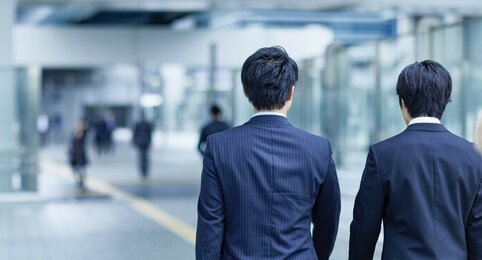 【本当か？】新社会人の半数が“上司との仕事外コミュニケーション”が必要と回答、まだ純粋だな