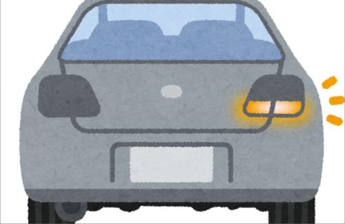【画像】X民さん『佐賀県民はウインカーを出さないので、道路にまでウインカーと書かれてしまう』
