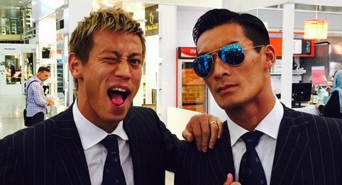 【サッカー】槙野智章さん試合中に相手選手の恋愛は無しをして本田圭佑さんにガチ注意されるｗｗｗｗ