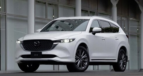 マツダ『CX-8』新デザイン採用で大幅改良！12月下旬に発売を予定