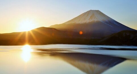 年末年始の過ごし方がコロナ以降に変化、集まりや挨拶周りが減少傾向！正月に食べたいごちそう1位は『寿司』