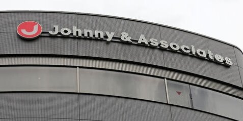 岡田准一さんがジャニーズ退所との報道、周囲に意向を伝える