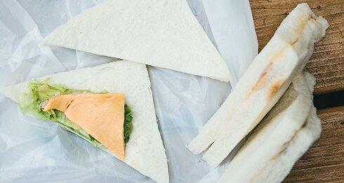 ひろゆきがサンドイッチ具少ない問題に切り込む「大手のコンビニですら客をだます行為を問題だと感じてない」